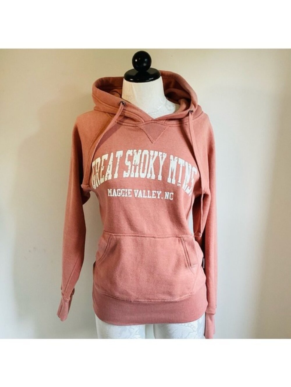 Great Smoky Mountains Maggie Valley, NC Hoodie Coral/Cream Size S - Picture 4 of 9